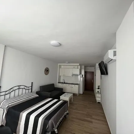 Ver621 - Estudio Con Vistas Al Mar, Wifi, Piscina, Centro A 100 Metros, Playa A 600 Metros Apartment Torremolinos